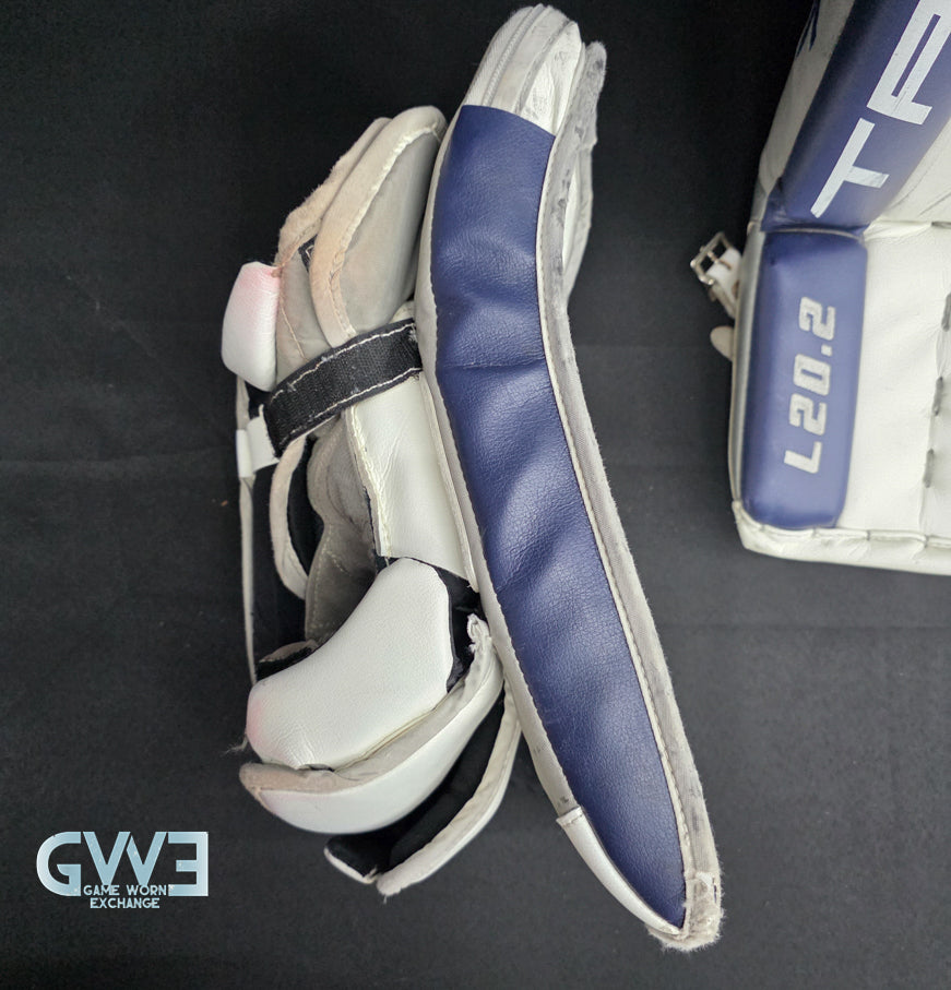 Connor Hellebuyck Game Used Goalie Pads 2022 Winnipeg Jets True Lefevre L20.2 Full Set Pro AS-02980