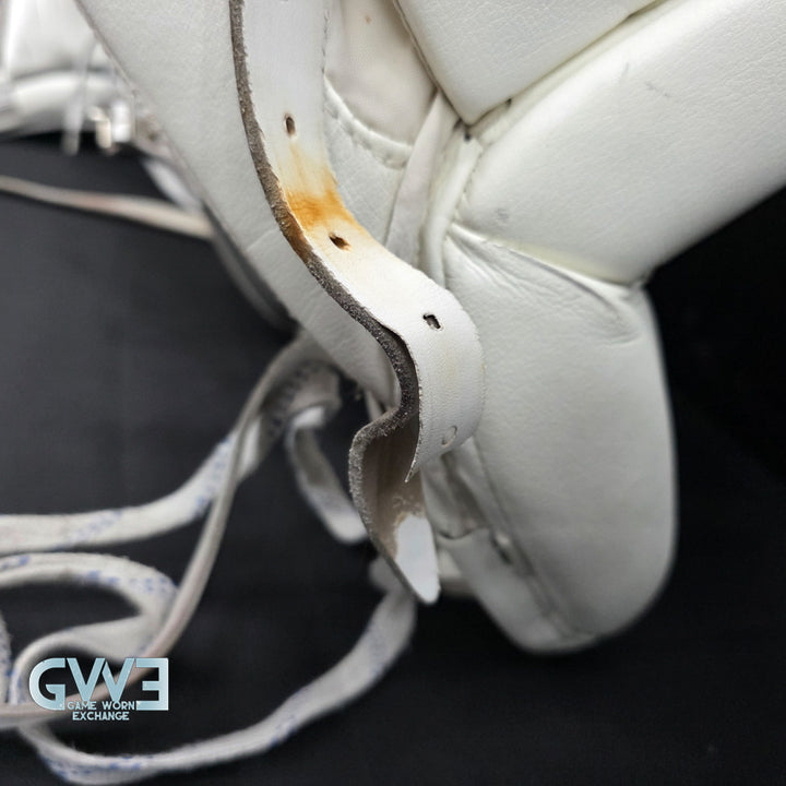 Connor Hellebuyck Game Used Goalie Pads 2022 Winnipeg Jets True Lefevre L20.2 Full Set Pro AS-02980