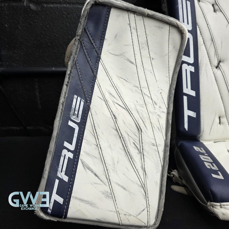 Connor Hellebuyck Game Used Goalie Pads 2022 Winnipeg Jets True Lefevre L20.2 Full Set Pro AS-02980