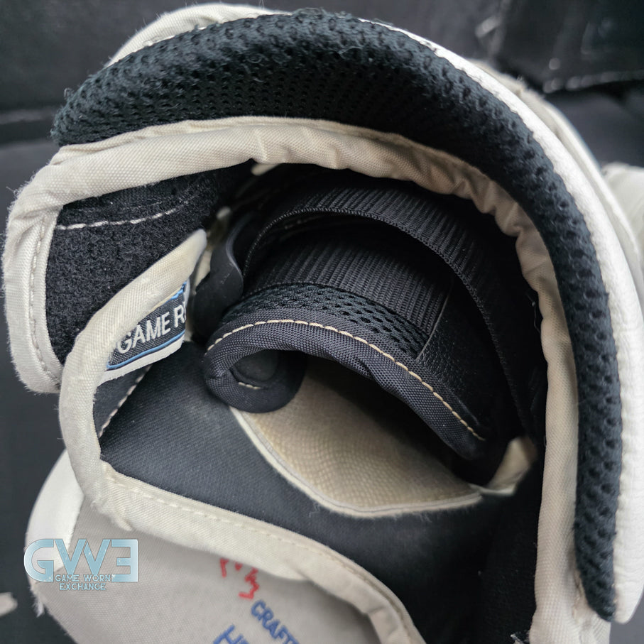 Connor Hellebuyck Game Used Goalie Pads 2022 Winnipeg Jets True Lefevre L20.2 Full Set Pro AS-02980