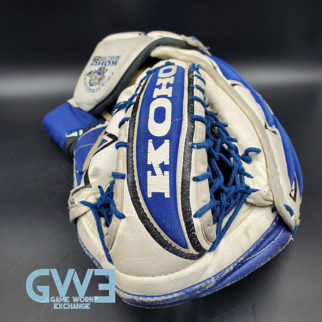 Felix Potvin Signed Game Worn  Gloves 1995-1996 Toronto Maple Leafs AS-03074 - SOLD