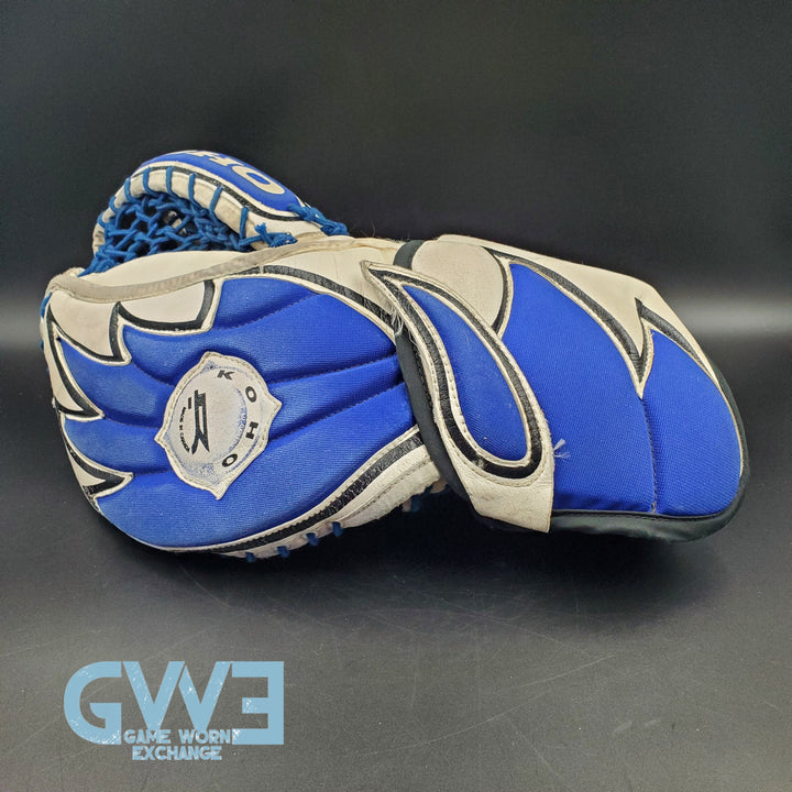 Felix Potvin Signed Game Worn  Gloves 1995-1996 Toronto Maple Leafs AS-03074 - SOLD