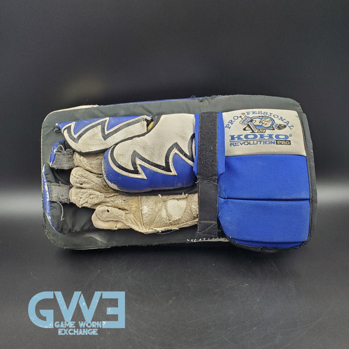 Felix Potvin Signed Game Worn  Gloves 1995-1996 Toronto Maple Leafs AS-03074 - SOLD