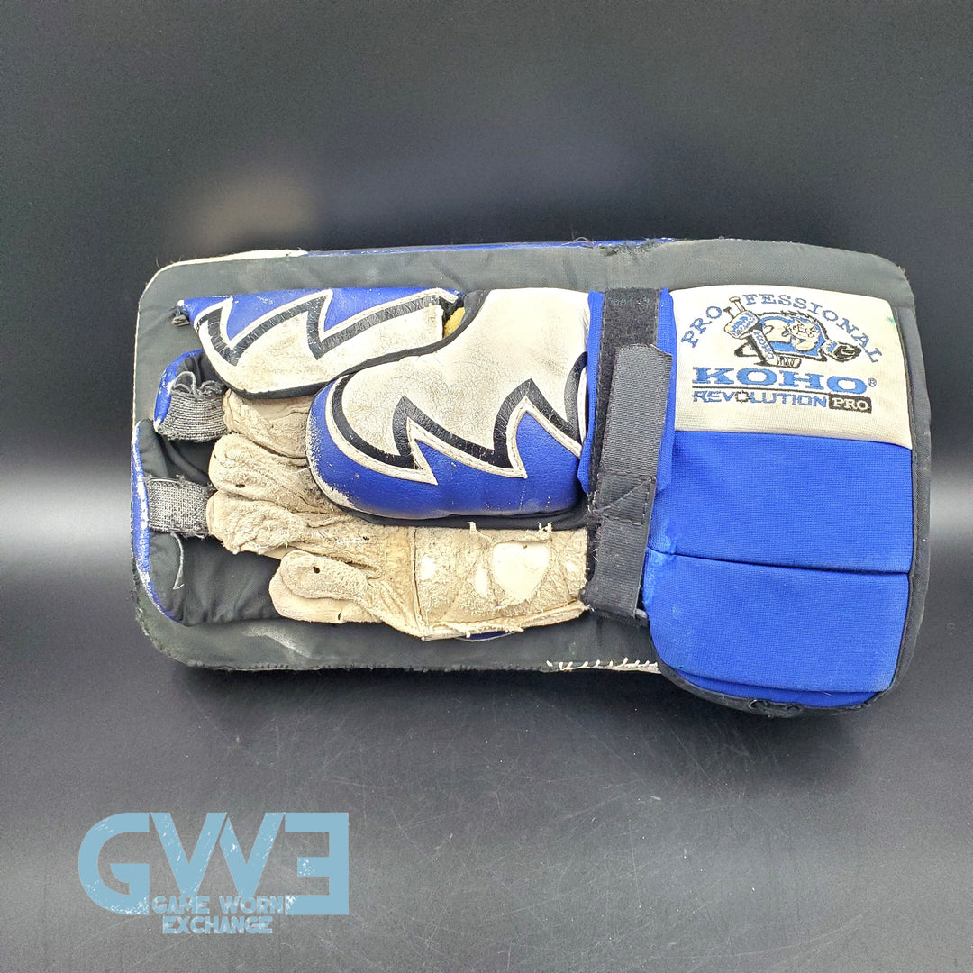 Felix Potvin Signed Game Worn  Gloves 1995-1996 Toronto Maple Leafs AS-03074 - SOLD