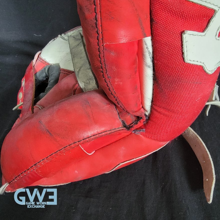 Martin Brodeur Game Used Goalie Pads 1996-97 New Jersey Devils Heaton Helite IV Photo-Matched AS-03492