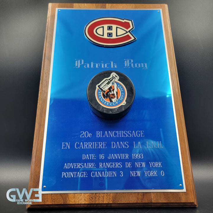 Patrick Roy Plaque Award Puck Game Used 1993 Montreal Canadiens Signed 20th Career Shutout AS-03202