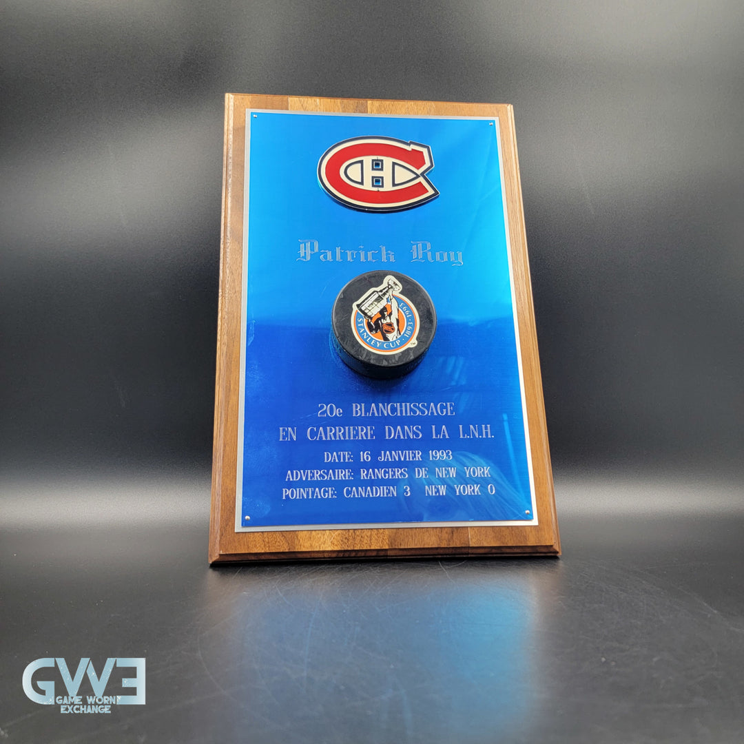 Patrick Roy Plaque Award Puck Game Used 1993 Montreal Canadiens Signed 20th Career Shutout AS-03202