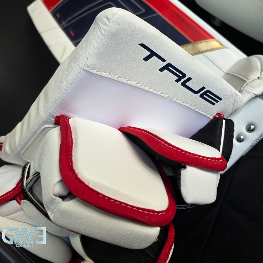 Sergei Bobrovsky Game Used Goalie Pads 2023-24 Stanley Cup Winning Season Florida Panthers Autographed Signed True Lefevre HRZDUS PX4 AS-03241