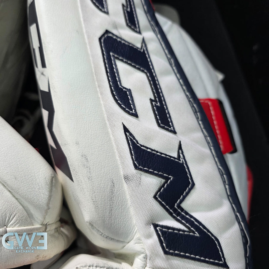 Sergei Bobrovsky Goalie Pads Set Game Used Columbus Blue Jackets 11-26-2018 CCM Extreme Flex 4 AS-02979