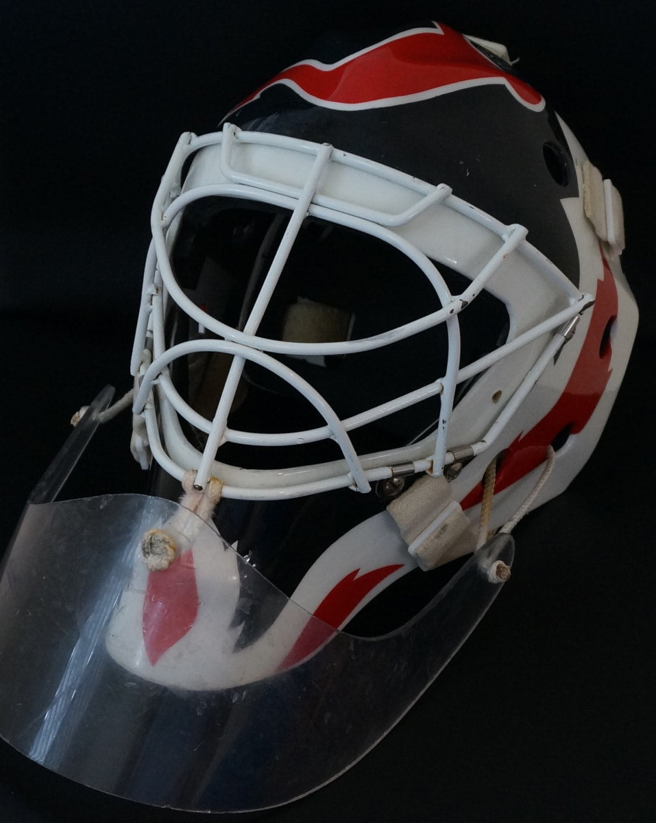 MARTIN BRODEUR GAME WORN USED GOALIE MASK NEW JERSEY DEVILS Photo Match for 6 SEASONS + 4 VEZINA + 1 STANLEY CUP - SOLD